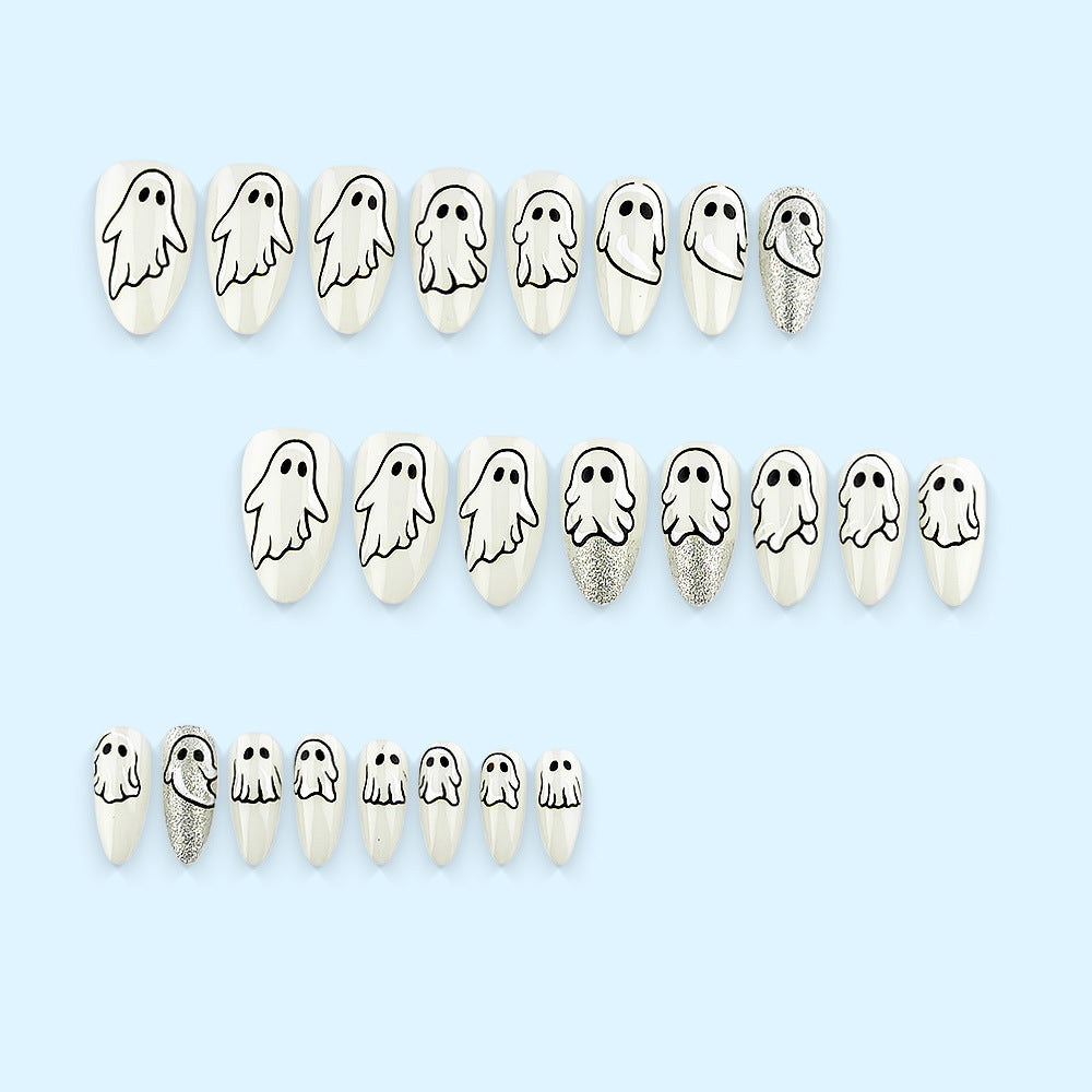 Artificial nails with cute ghost motif Acalora