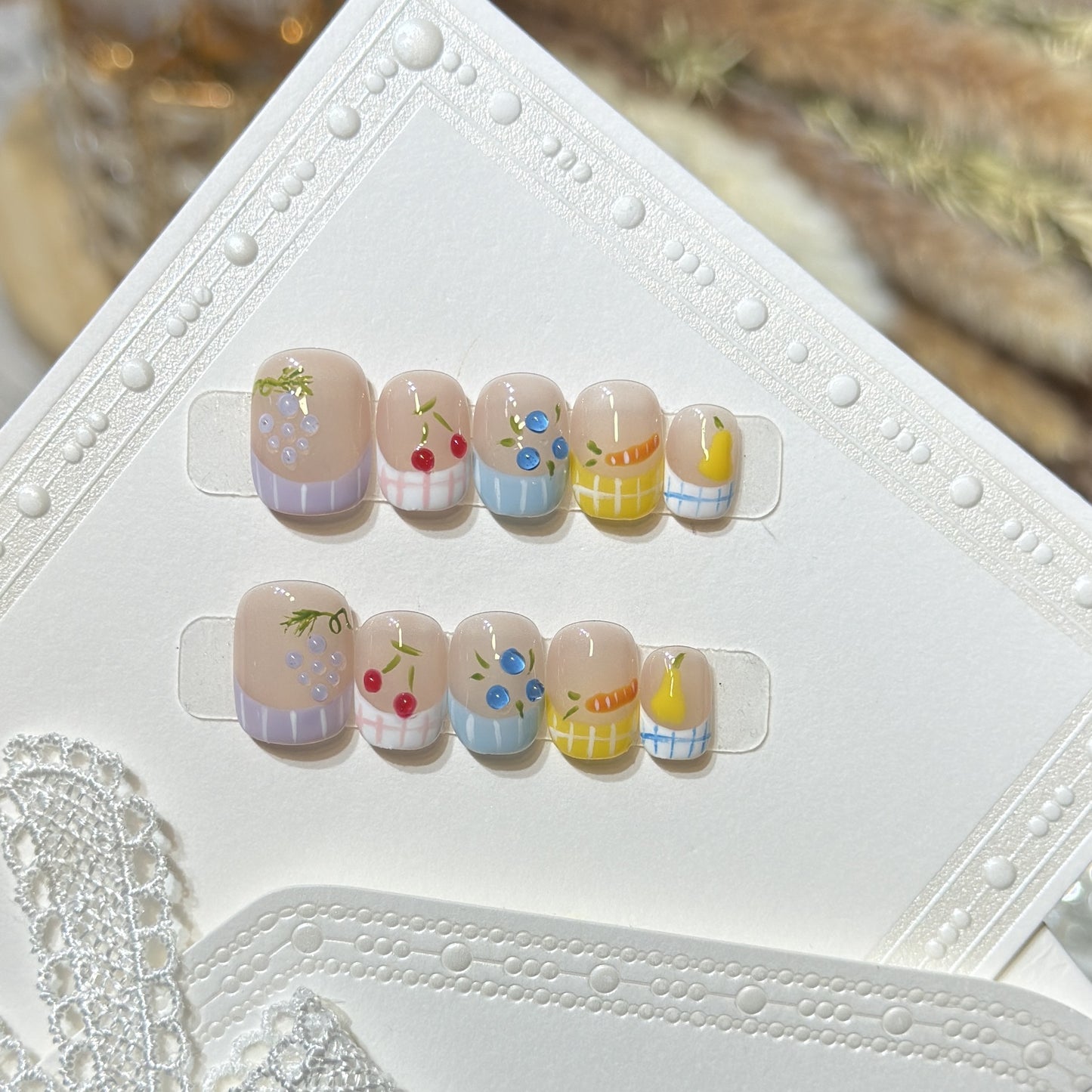 Artistic Fruit-Inspired Press-On Nail Set Acalora