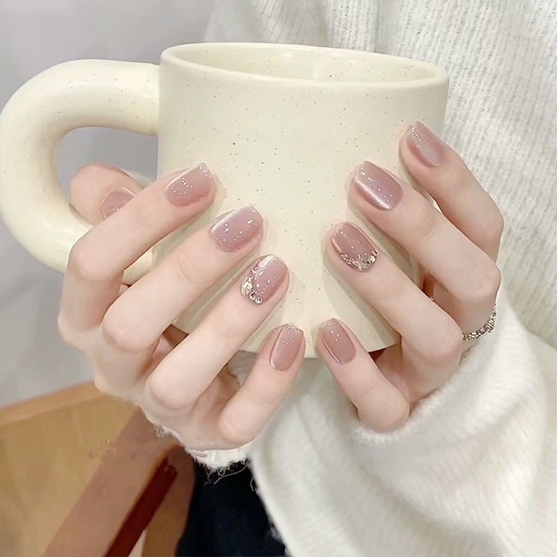 Glittering artificial nail tips with elegant details Acalora