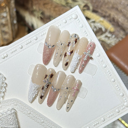 Glamorous Press-On Nail Art Kit with Innovative Design Elements Acalora