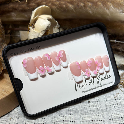 Floral Embellished Press-On Nail Set Acalora