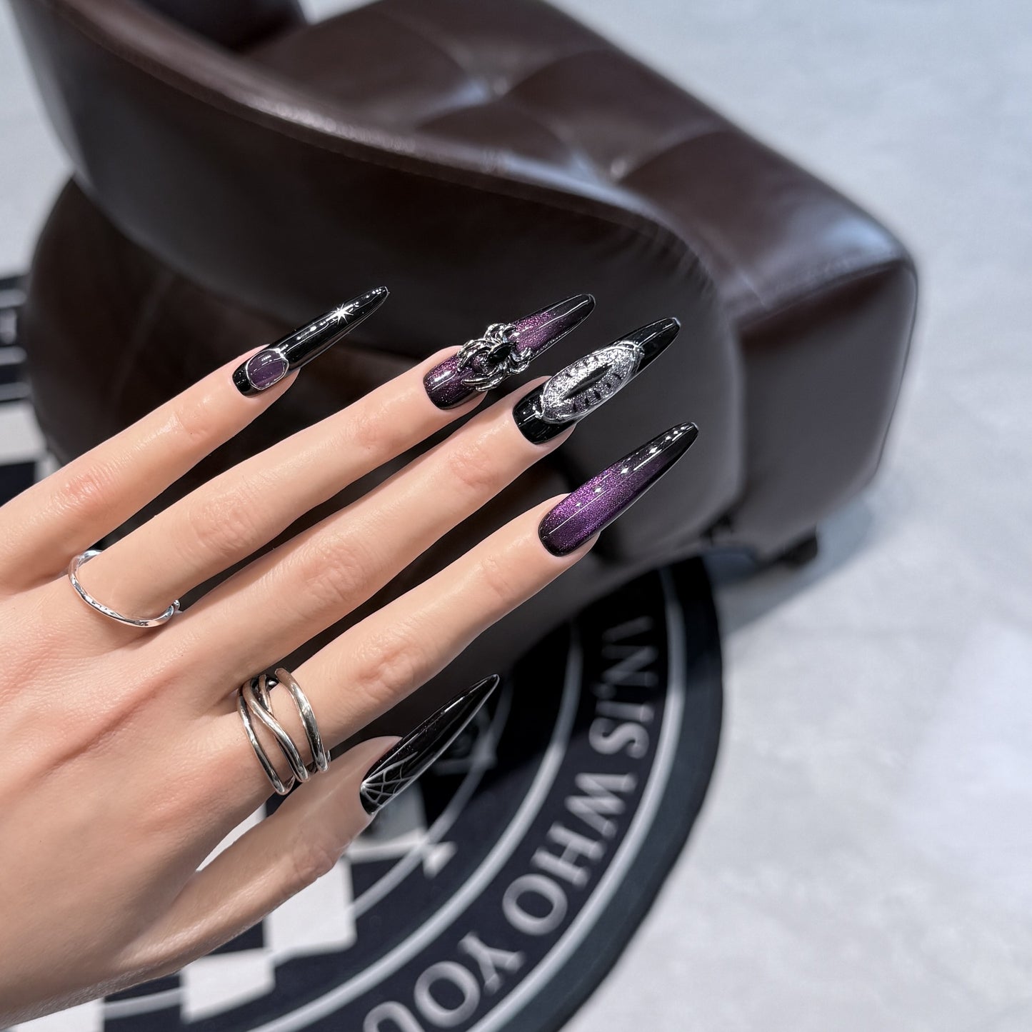 Glamorous Stiletto Press-On Nail Art Set with Celestial Design Acalora