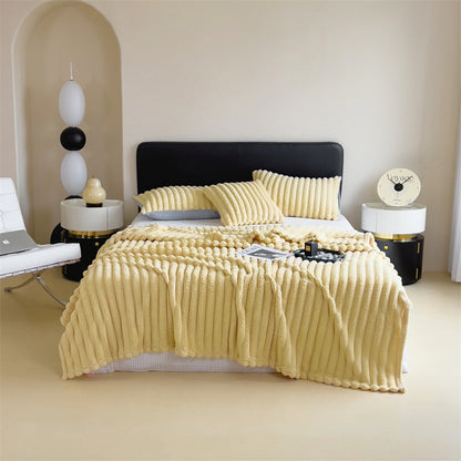 Women's Plush and Decorative Throw Blanket Karnz