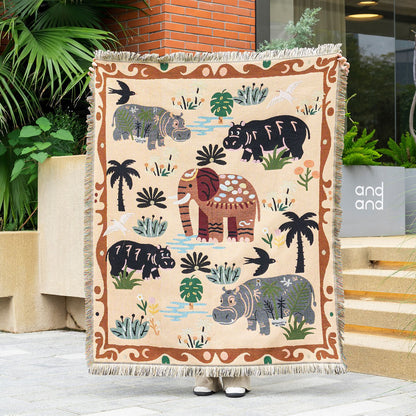 Artistic Animal-Themed Throw Blanket