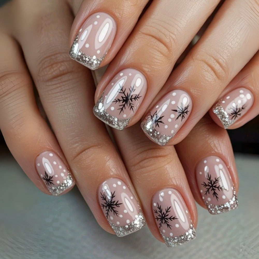 Artificial nails in festive snowflake design Acalora