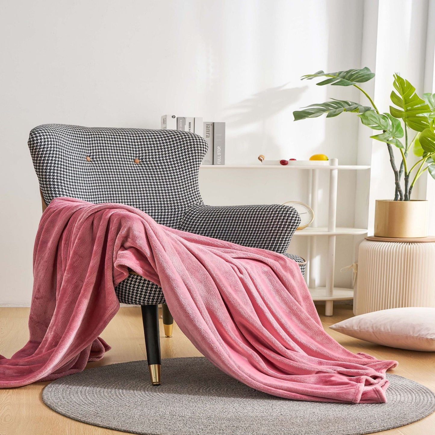 Cozy Plush Throw Blanket