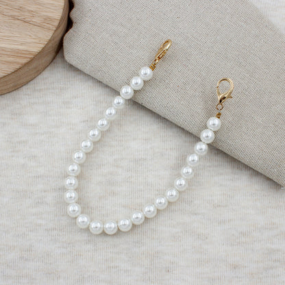 Elegant Pearl Accessory Acalora