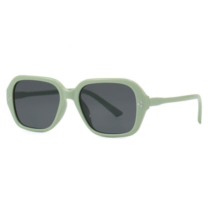 Women's fashionable oversized sunglasses in an elegant design Karnz