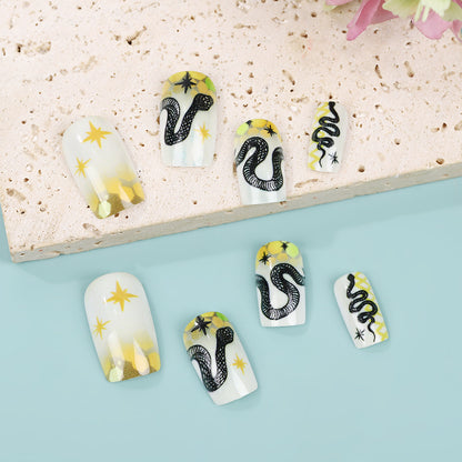 Artistic snake pattern artificial nails Acalora
