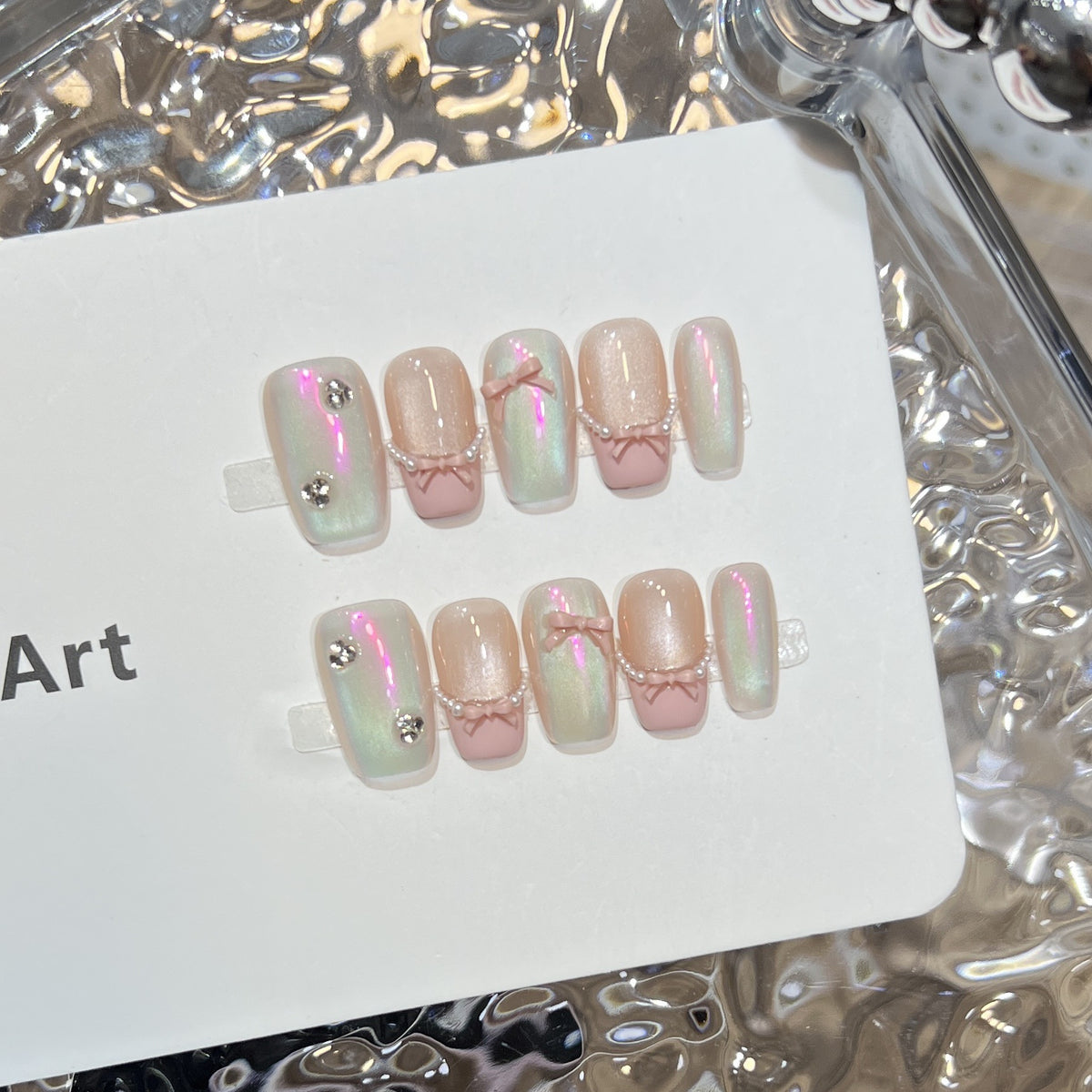 Decorative Press-On Nail Art Set with Artistic Bow and Pearl Accents Acalora