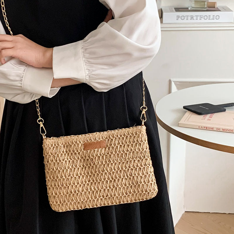 Women's Hand-knotted Shoulder Bag made of Natural Material Karnz