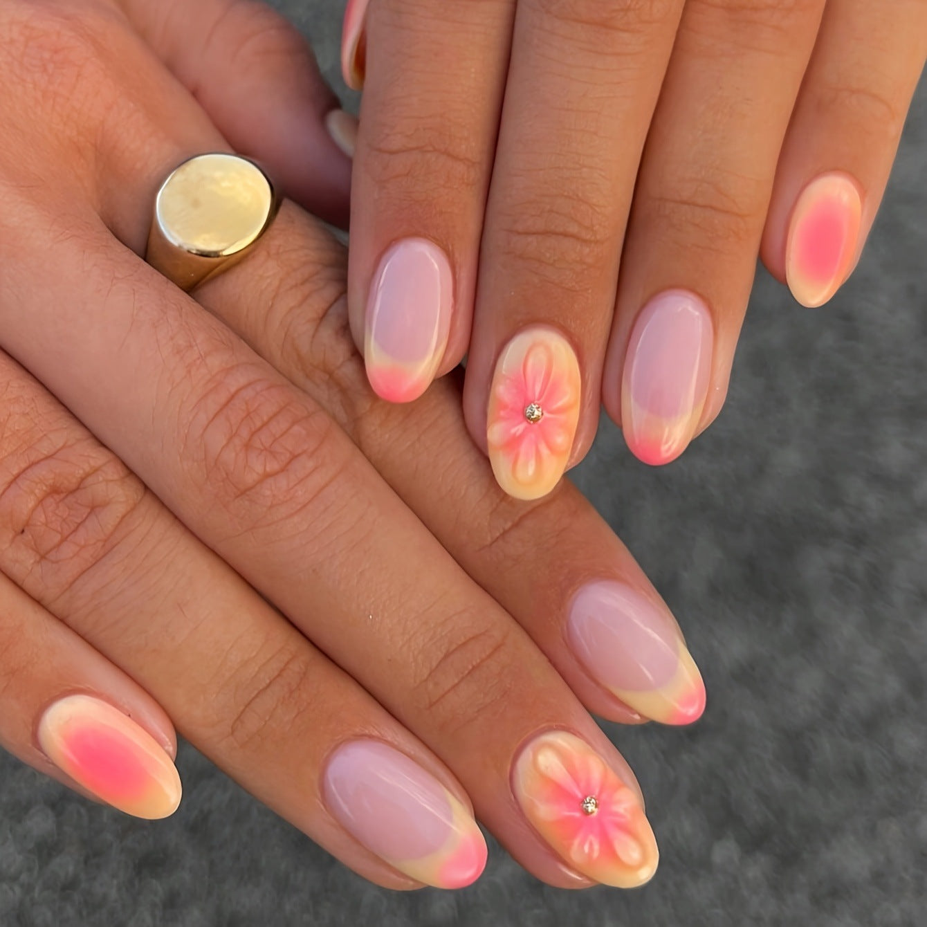 Floral Design Press-On Nails Acalora