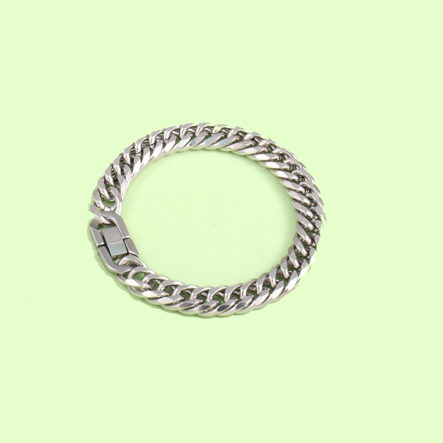 Bold Interwoven Chain Bracelet Acalora