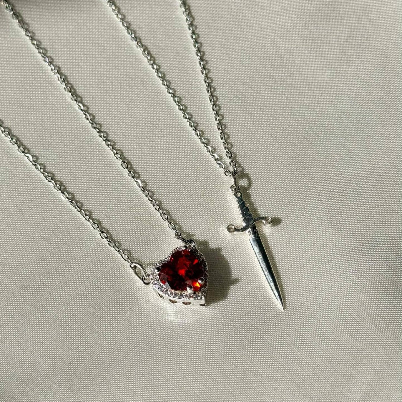 BowLift | Prince & Princess Couples Necklace Set