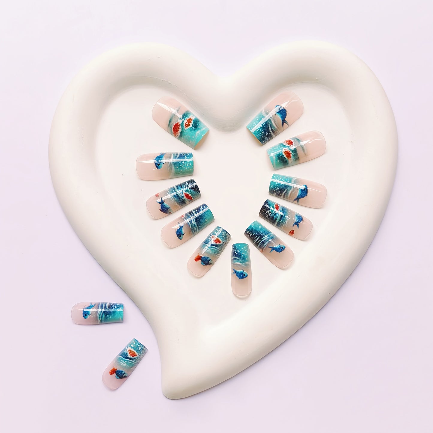 Aquatic-Themed Nail Art Design Acalora