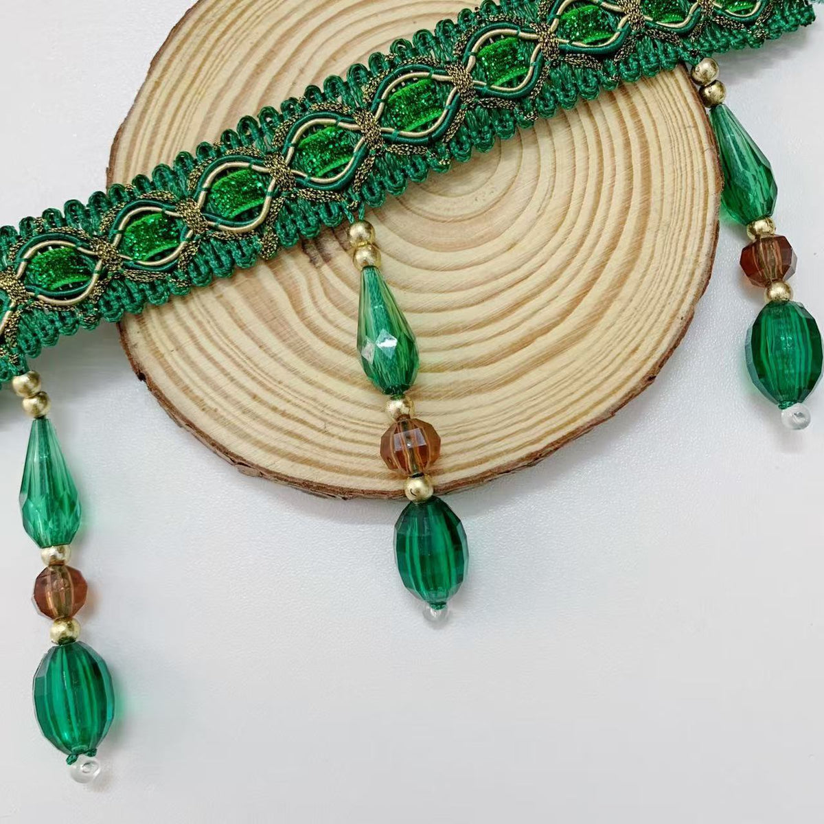 Elegant and Eye-catching Trimming with Glass Crystals Acalora