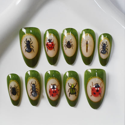 Artistic Insect-Embellished Press-On Nail Art Acalora
