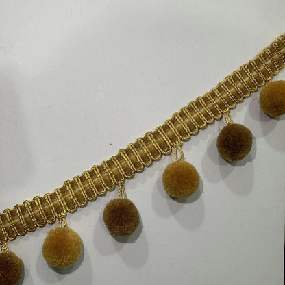 Decorative Pompon Belt Acalora