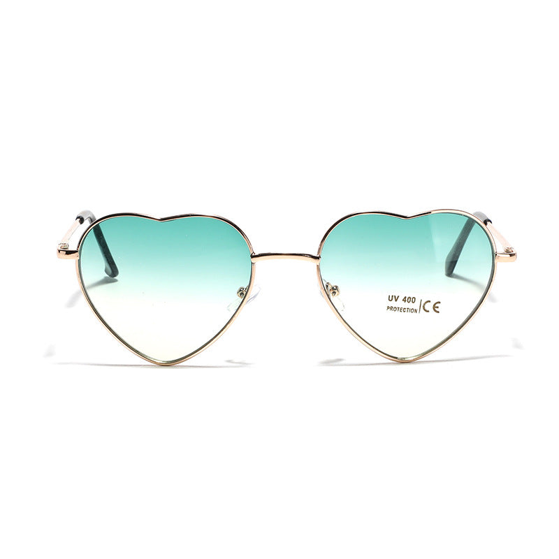 Women's heart-shaped sunglasses with UV protection and delicate frame Skanto