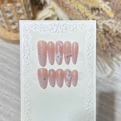 Floral Press-On Nail Art Set Acalora