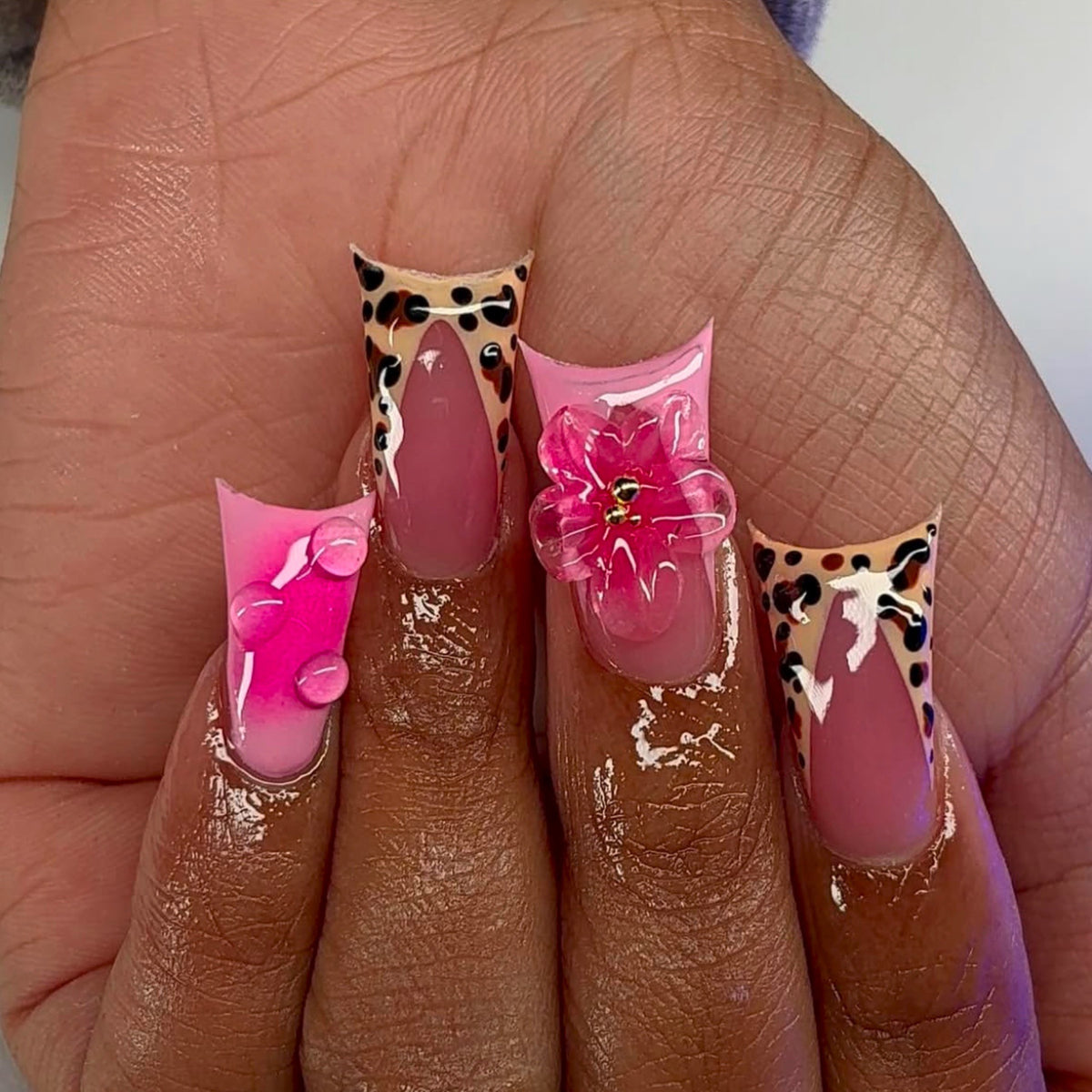Artistic Nail Design Acalora