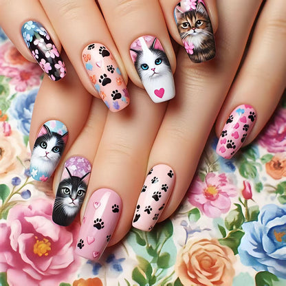 Artistic Cat-Themed Nail Art Acalora