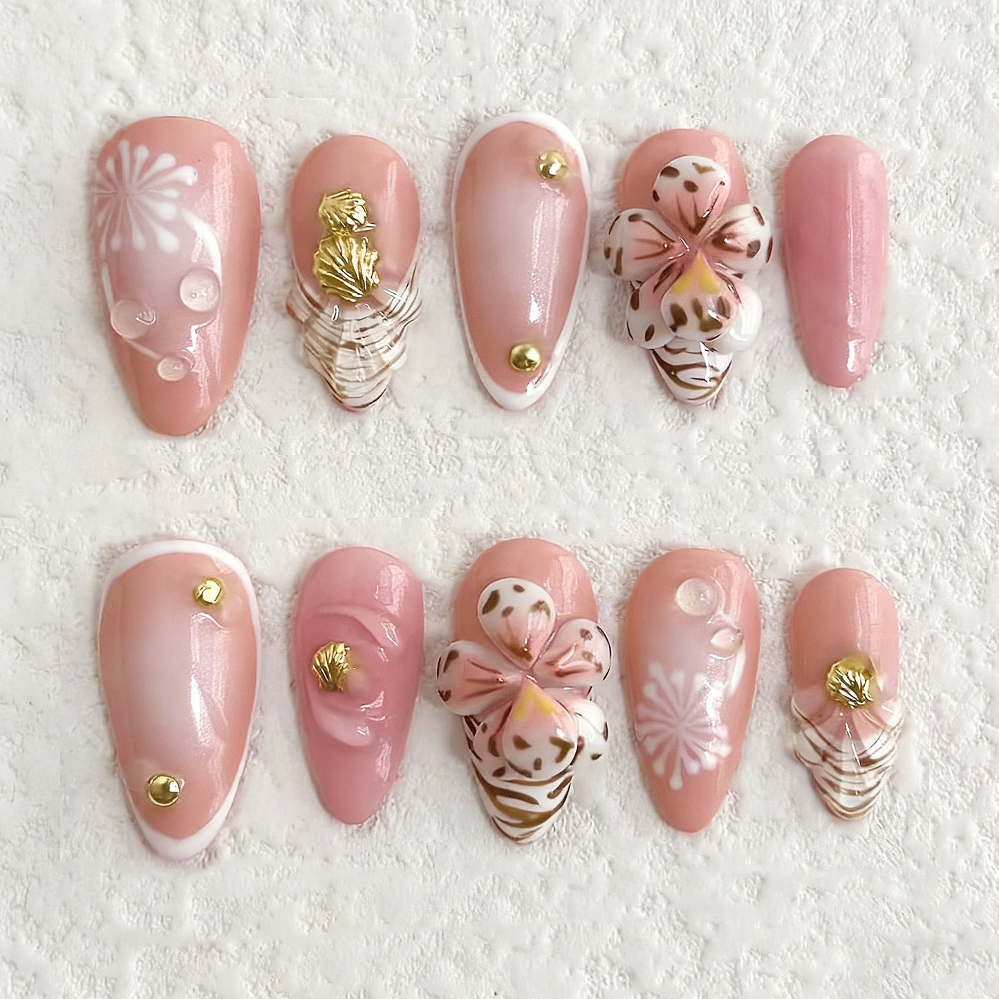 Elegant Floral Embellished Press-On Nail Set Acalora