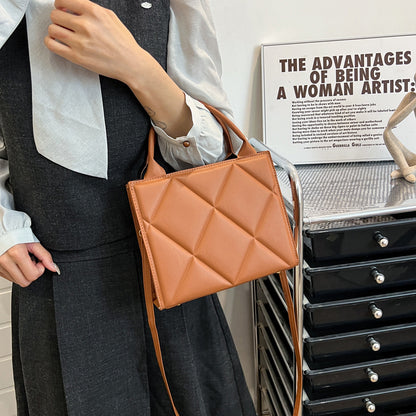 Quilted Leather Shoulder Handbag Acalora