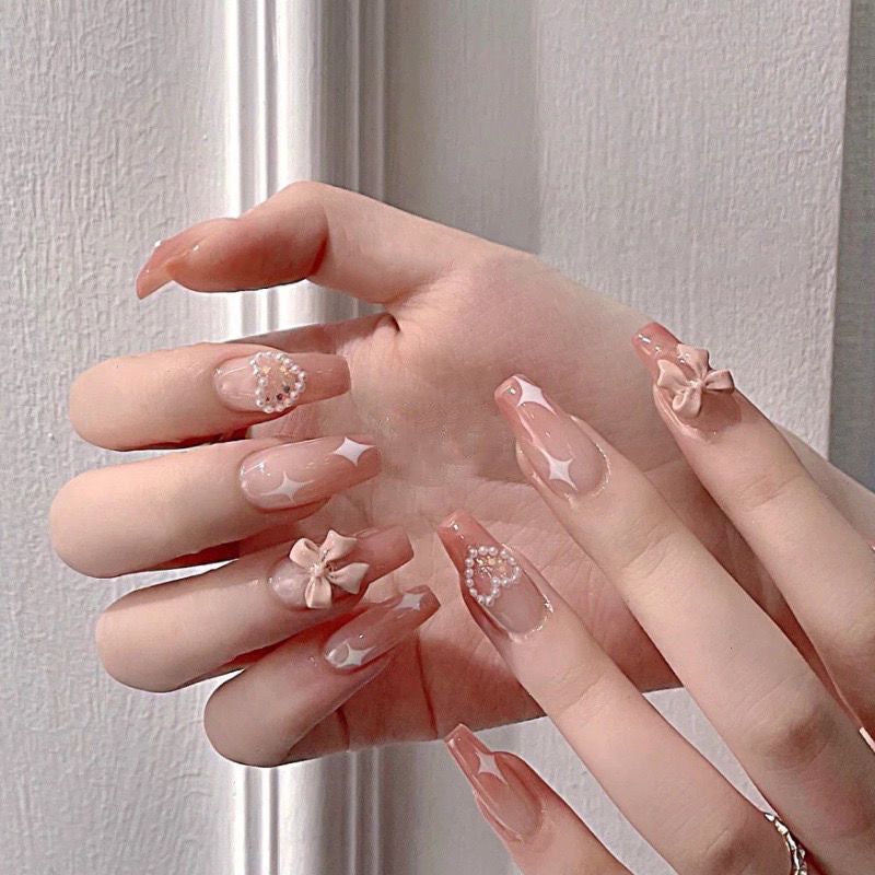 Artistic Sculpted Press-On Nails Acalora