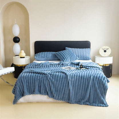 Women's Plush and Decorative Throw Blanket Karnz
