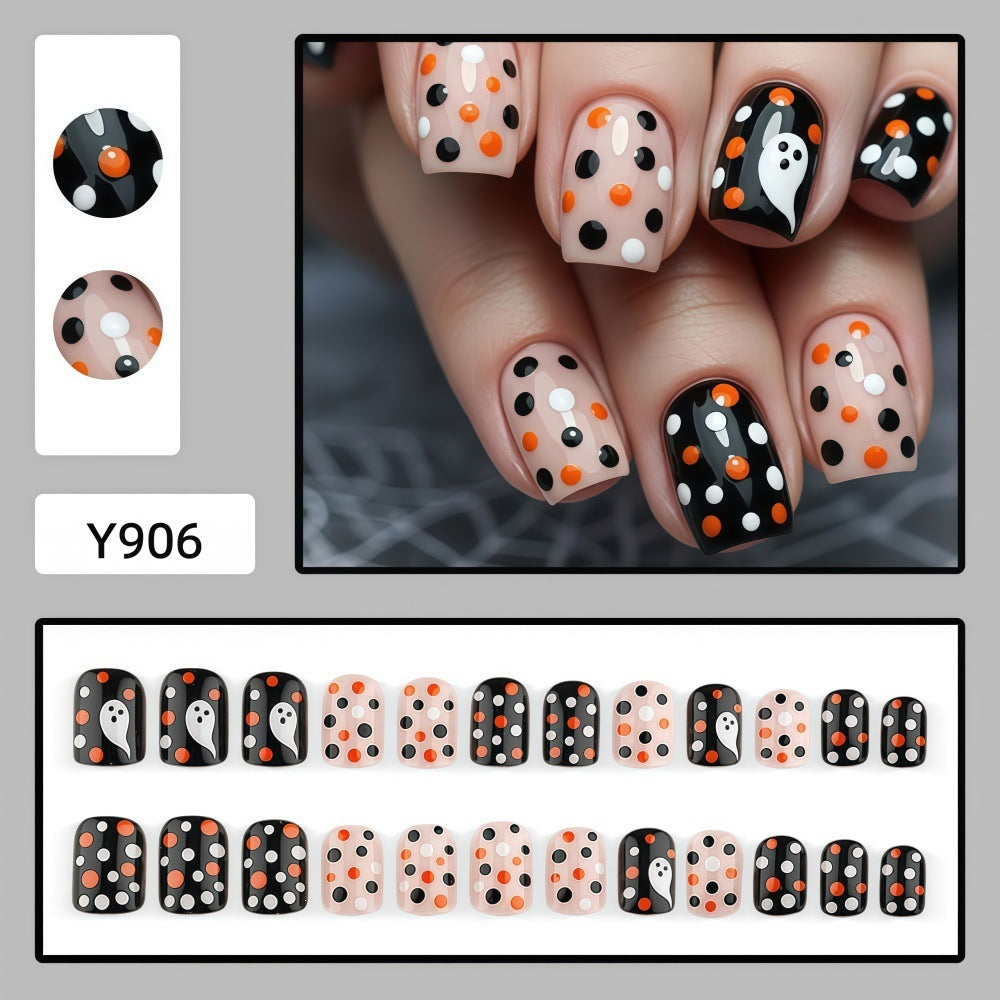 Nail art set with Halloween motif and playful design Acalora