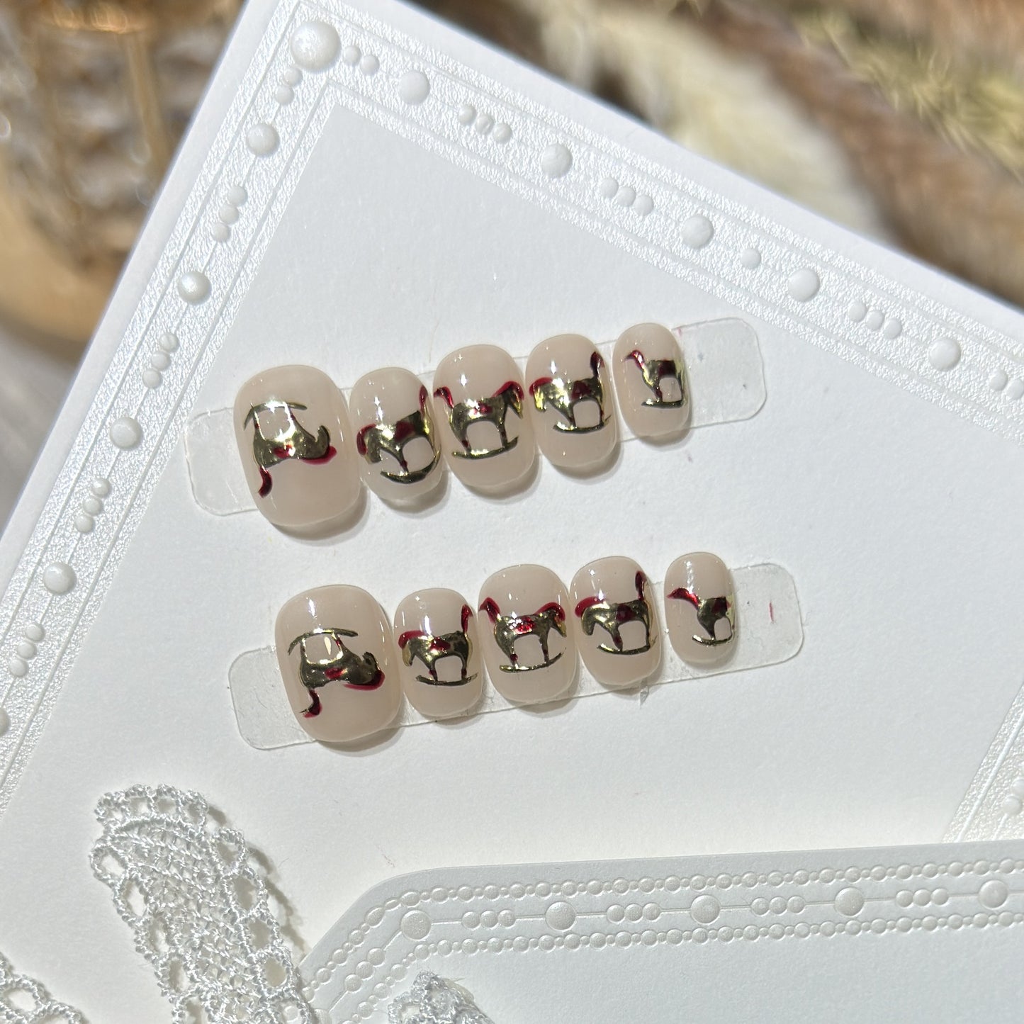 Decorative Press-On Nail Art Set with Gold Accent Designs Acalora
