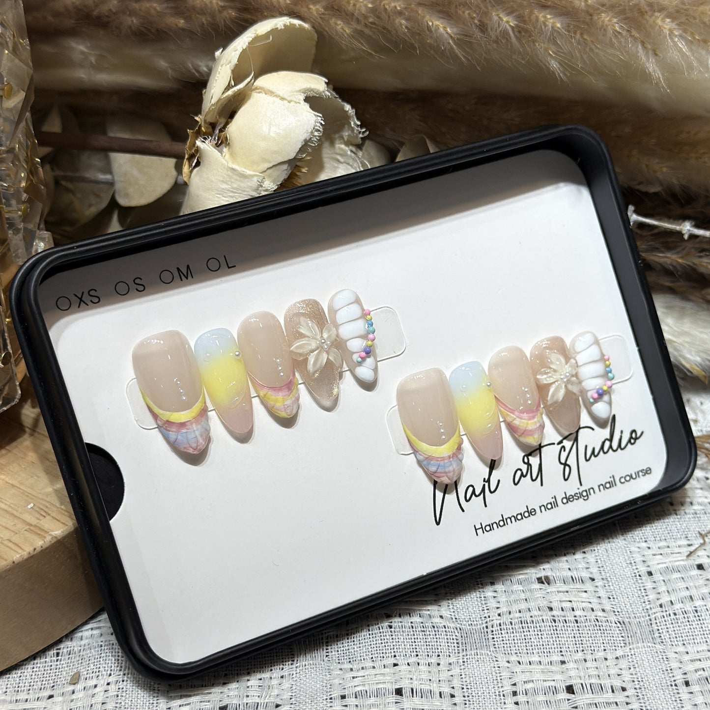 Artisan Handmade Press-On Nails Acalora