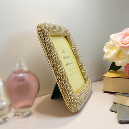 Elegant decorative picture frame with artistic design Acalora