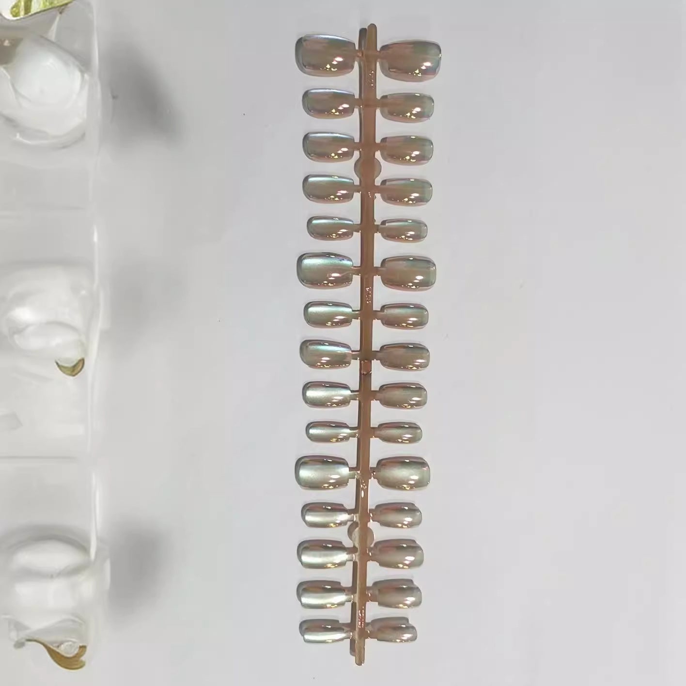 Iridescent Press-On Nail Tips Acalora