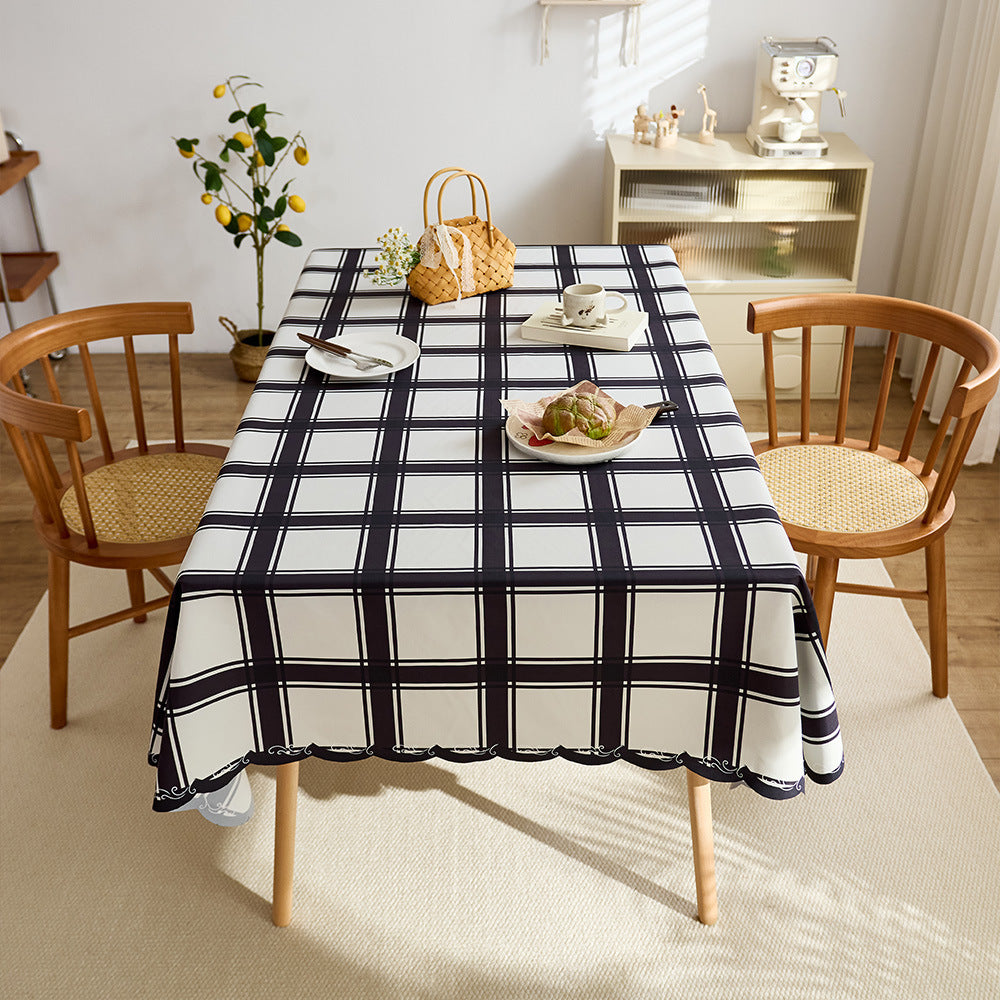 Elegant Plaid Tablecloth