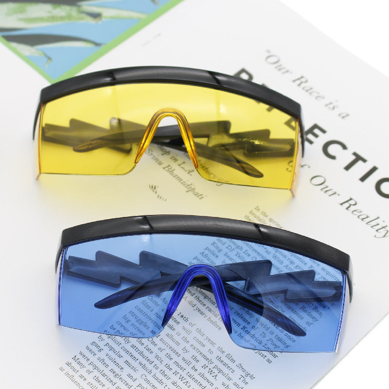 Women's safety glasses in modern design Bowlift