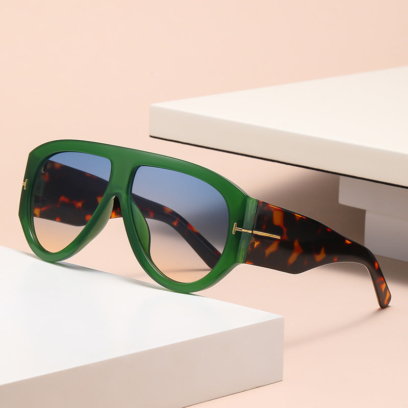 Oversized UV400 Aviator Sunglasses Bowlift