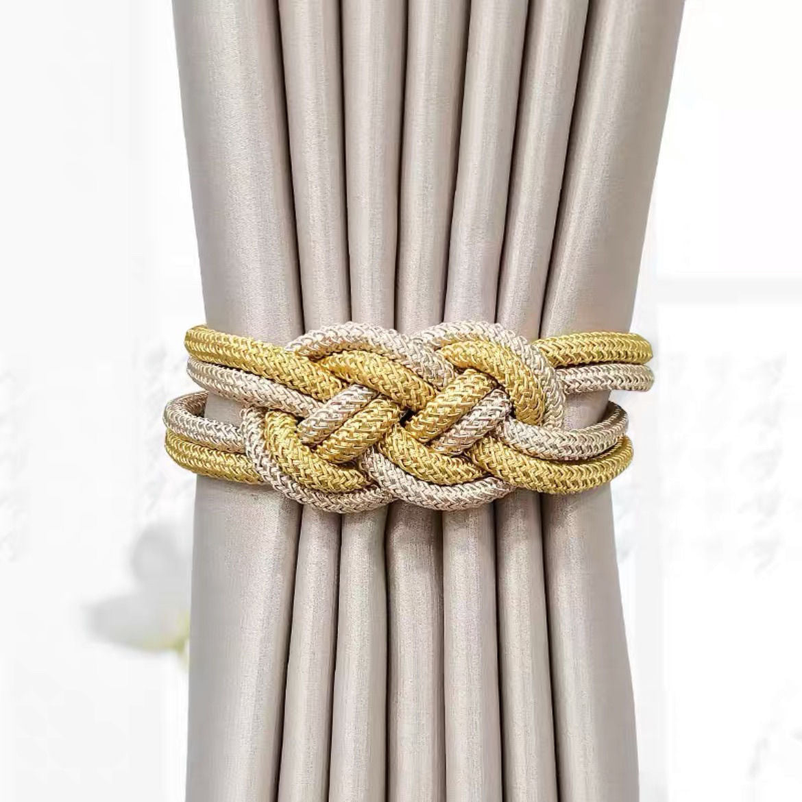 Decorative curtain tieback with braided design Acalora