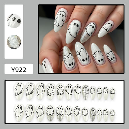 Artificial nails with cute ghost motif Acalora