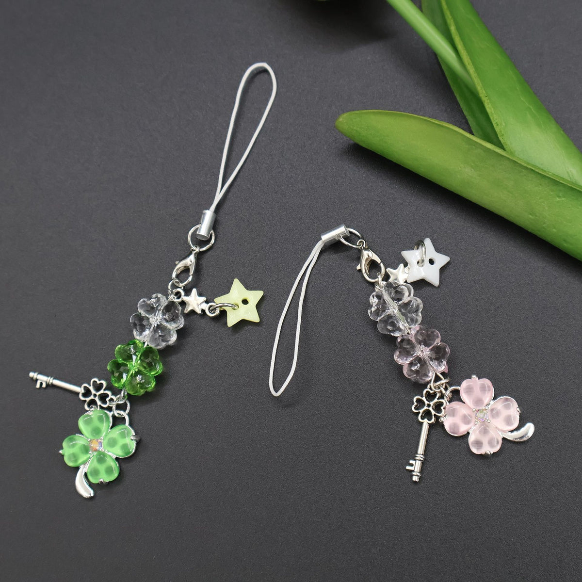 Decorative Charm Acalora