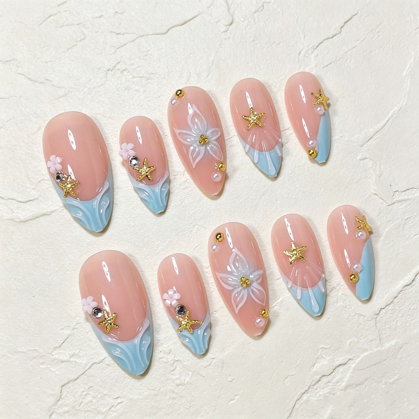 Artistic Butterfly-Themed Press-On Nail Art Acalora