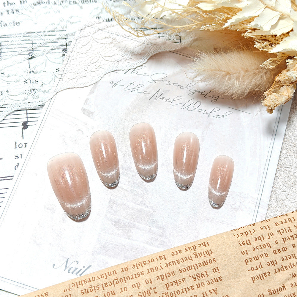Artificial nails with elegant gloss and glitter accents Acalora