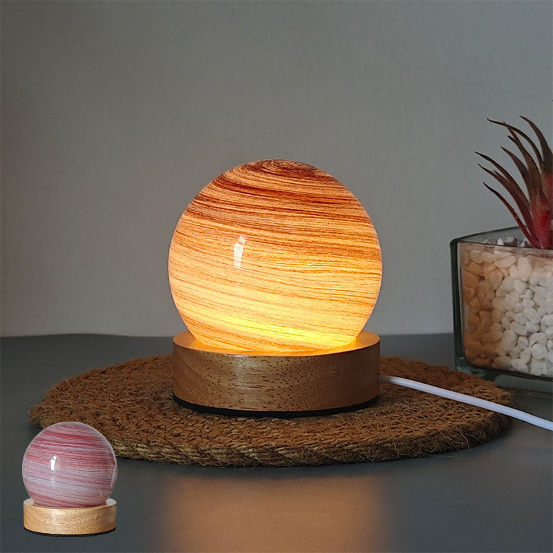 Skanto | Fortryllende Planet Lampe – Et Univers av Farger og Drømmer
