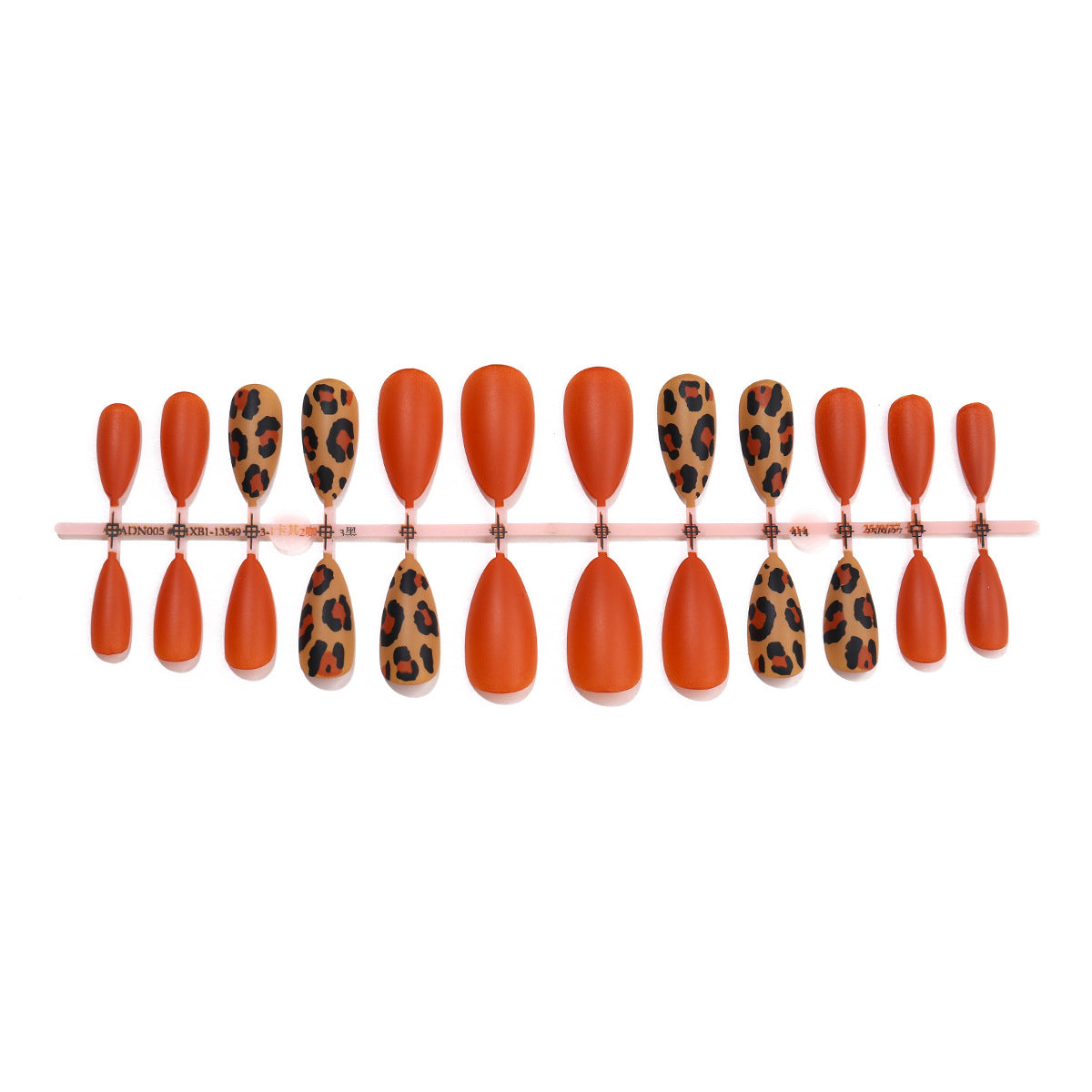 Chic Artistic Press-On Nail Set Acalora