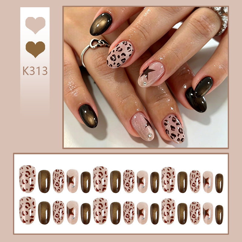 Glamorous artificial nails Acalora