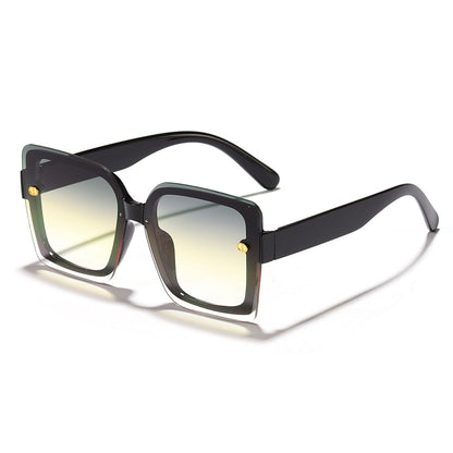 Women's fashionable sunglasses with a square design and high-quality Karnz frame