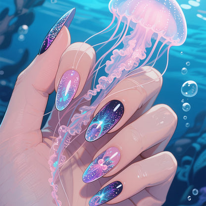 Artistic Jellyfish-Inspired Nail Art Acalora