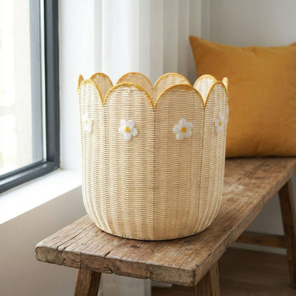 Decorative Scalloped Edge Woven Basket Acalora