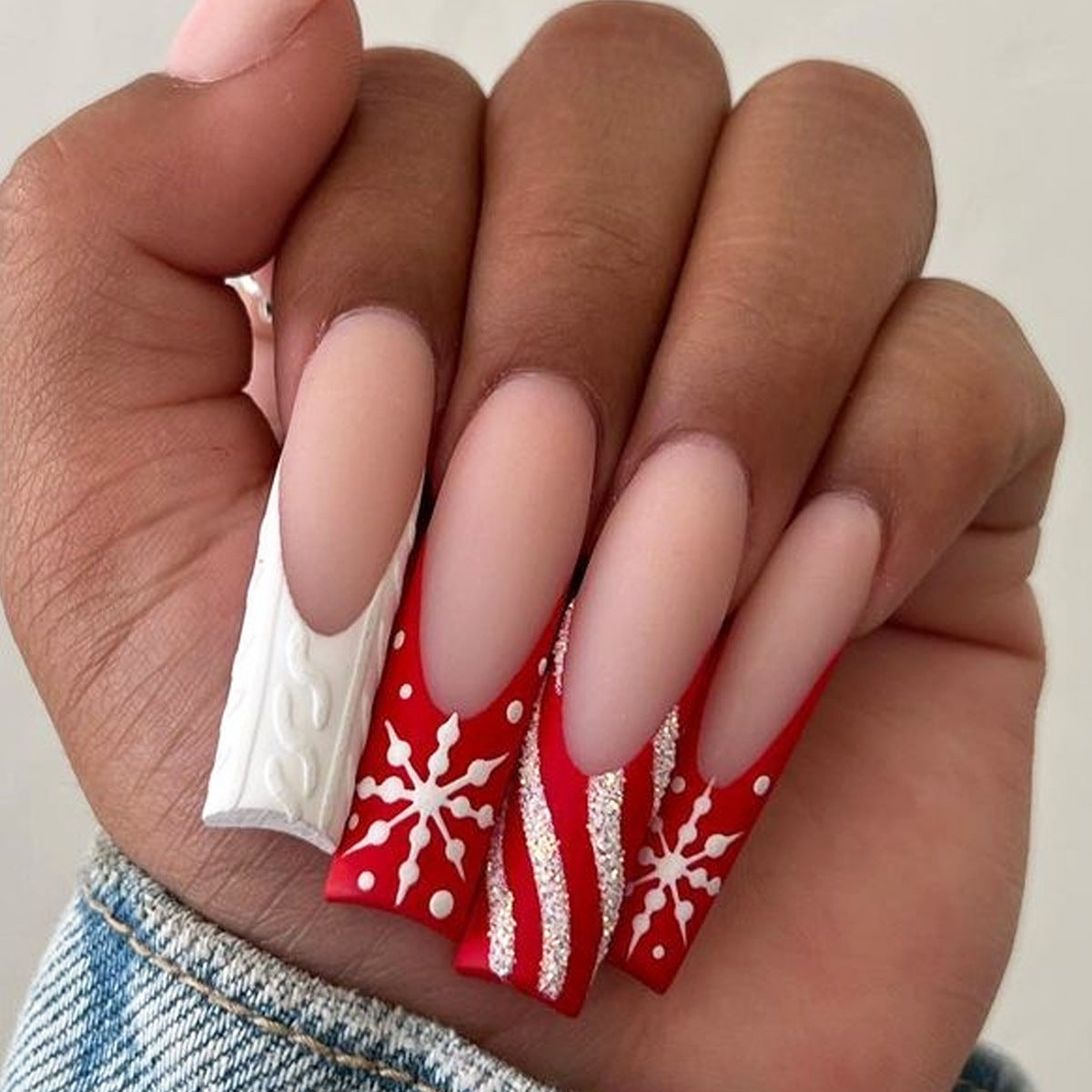 Festive Holiday Press-On Nail Art Set Acalora